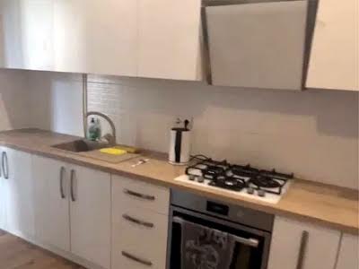 квартира по адресу Угорская ул., 12