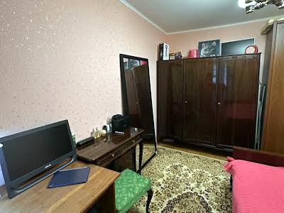 квартира по адресу Соняшникова ул., 5