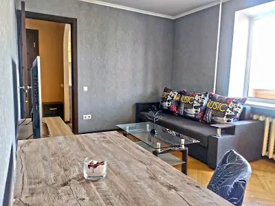 квартира по адресу Бутышев пер. (Андрея Иванова ул.), 22А