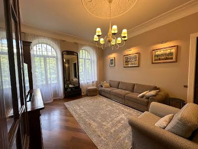 квартира за адресою Рейтарська вул., 17