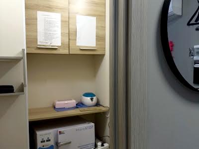комерційна за адресою Генуезька вул., 3