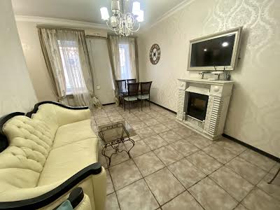 квартира за адресою Маразліївська вул., 7