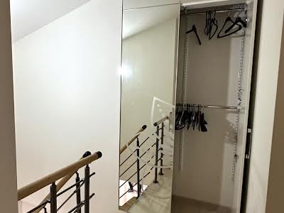 квартира за адресою Регенераторна вул., 4