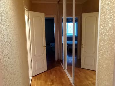 квартира за адресою Незалежності вул., 23