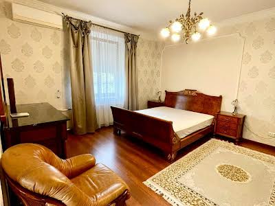 квартира за адресою Старокозацька вул. (Комсомольська), 40