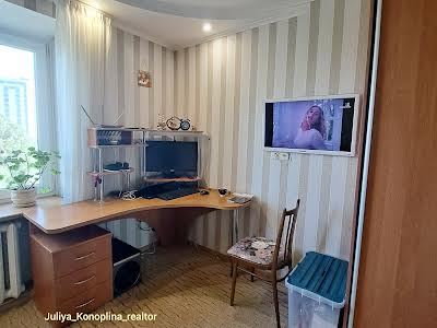 квартира за адресою Янтарна вул., 40