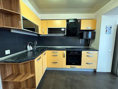 квартира за адресою Слави бульв., 21