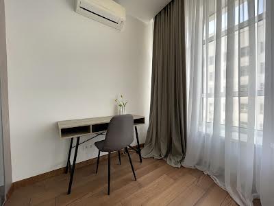 квартира по адресу Кловский спуск (Кловський), 7a