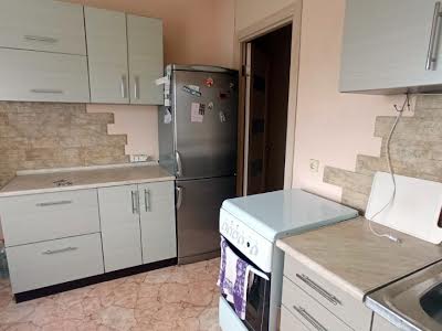 квартира за адресою Академіка Заболотного вул., 8