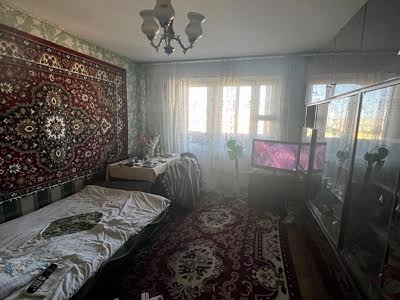 квартира за адресою Миколи Закревського вул., 13