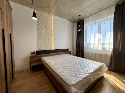 квартира за адресою Короля Данила вул., 48