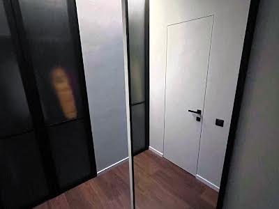 квартира за адресою Салютна вул., 2