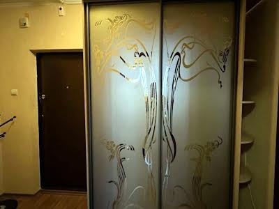 квартира за адресою Софії Русової вул., 3