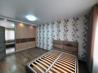 квартира за адресою Бориса Гмирі вул., 16а
