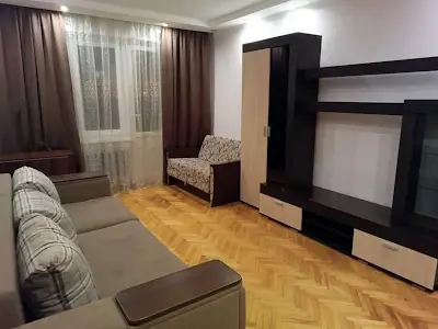 квартира за адресою Олени Пчілки вул., 2