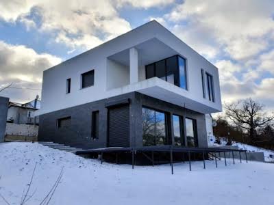 будинок за адресою Парникова вул., 5