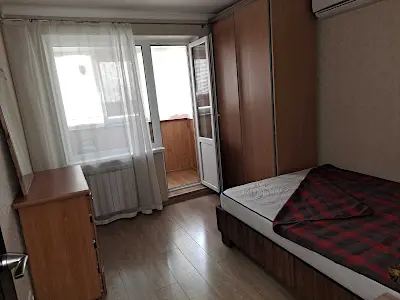 квартира по адресу Героев Полка 