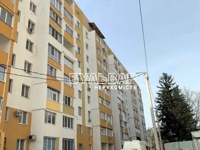квартира за адресою Льва Ландау просп. (50-річчя СРСР), 52д