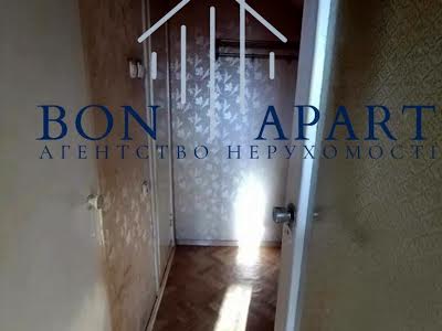 квартира за адресою Прирічна вул., 10