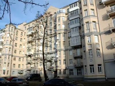 квартира за адресою Будівельників вул., 30