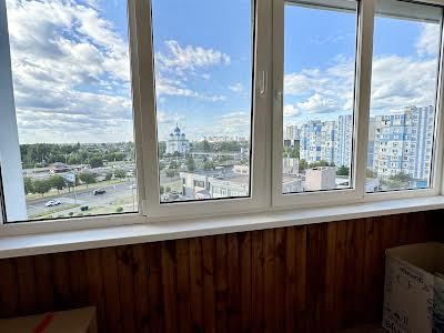 квартира за адресою Каштанова вул., 14-А