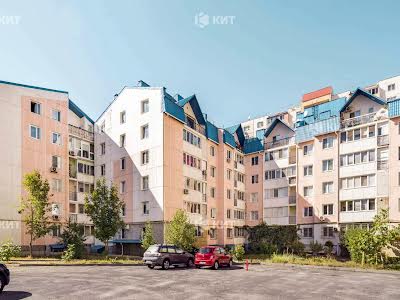 квартира по адресу Дружбы Народов ул., 228 Б