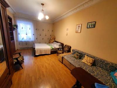 квартира за адресою Ніжинська вул., 65