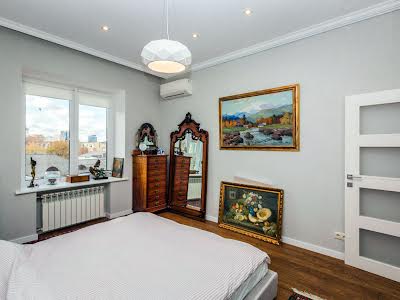квартира за адресою Івана Мазепи вул. (Січневого Повстання), 3