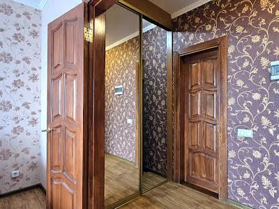 квартира за адресою Дніпровська набережна вул., 26-А