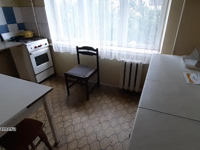 квартира за адресою Празька вул., 29/1