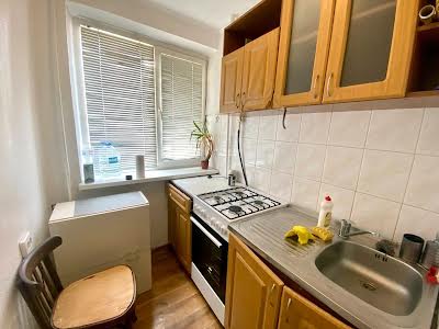 квартира за адресою Копилівська вул., 10Б