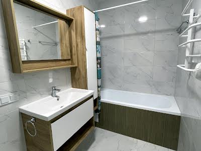 квартира за адресою Митрополита Василя Липківського вул. (Урицького), 33а