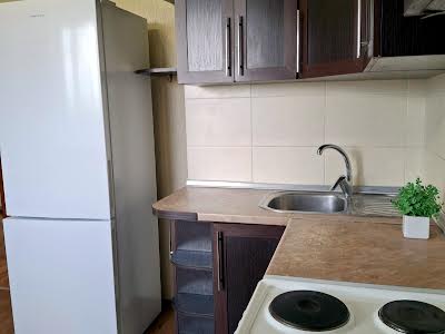 квартира за адресою Машинобудівників вул., 17 а