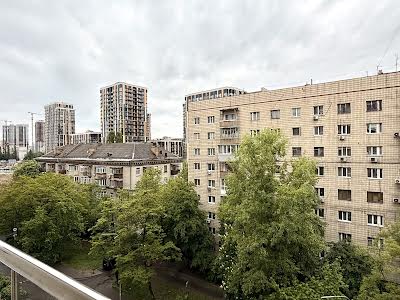 квартира за адресою Василя Тютюнника вул. (Анрі Барбюса), 53
