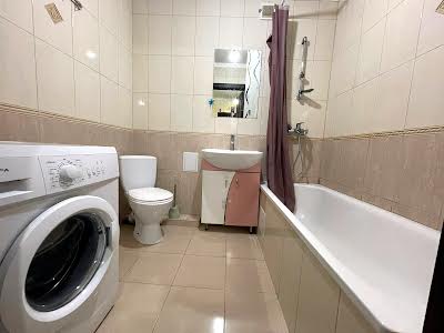 квартира за адресою Сагайдачного вул., 15
