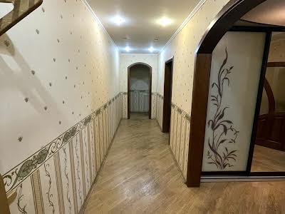 квартира по адресу Гонгадзе Георгия просп. (Советской Украины), 18-З