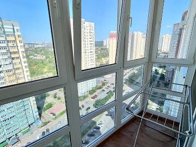 квартира по адресу Софии Русовой ул., 7