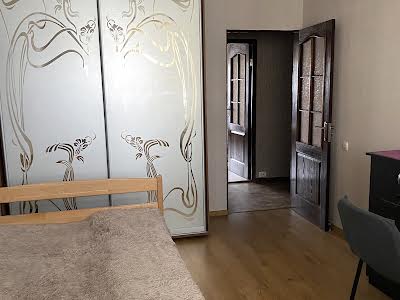 квартира по адресу Комарова пров., 9
