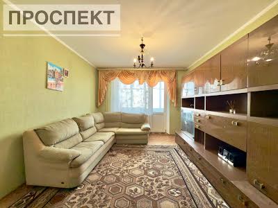 квартира по адресу Михаила Лушпы просп., 23