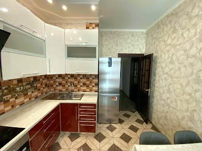квартира за адресою Асташкіна вул. (Крива), 29