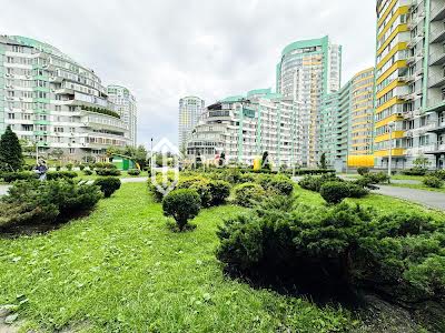 квартира по адресу Вышгородская ул., 45