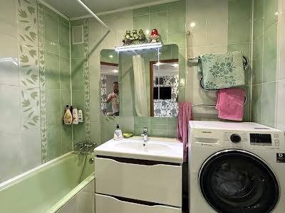 квартира за адресою Галини Мазепи вул. (Софії Ковалевської), 57
