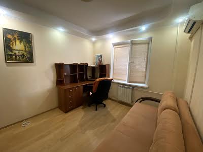 квартира по адресу Олейника Степана ул., 11