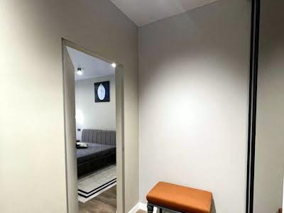квартира за адресою Залізнична вул., 7