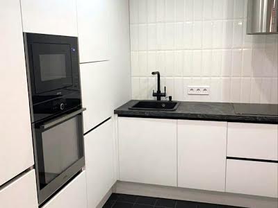 квартира за адресою Борткевича вул., 5
