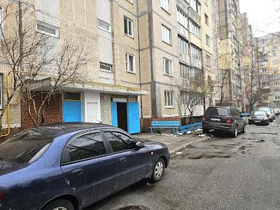 квартира за адресою Тростянецька вул., 8б