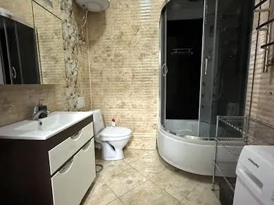 квартира за адресою Незалежності вул., 11