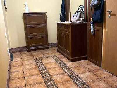 квартира за адресою Лінкольна А., 23