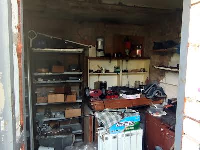 будинок за адресою Дніпроводська вул.