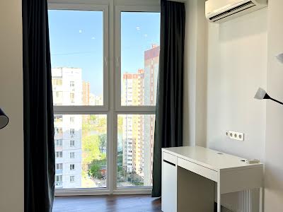квартира за адресою Драгоманова вул., 2